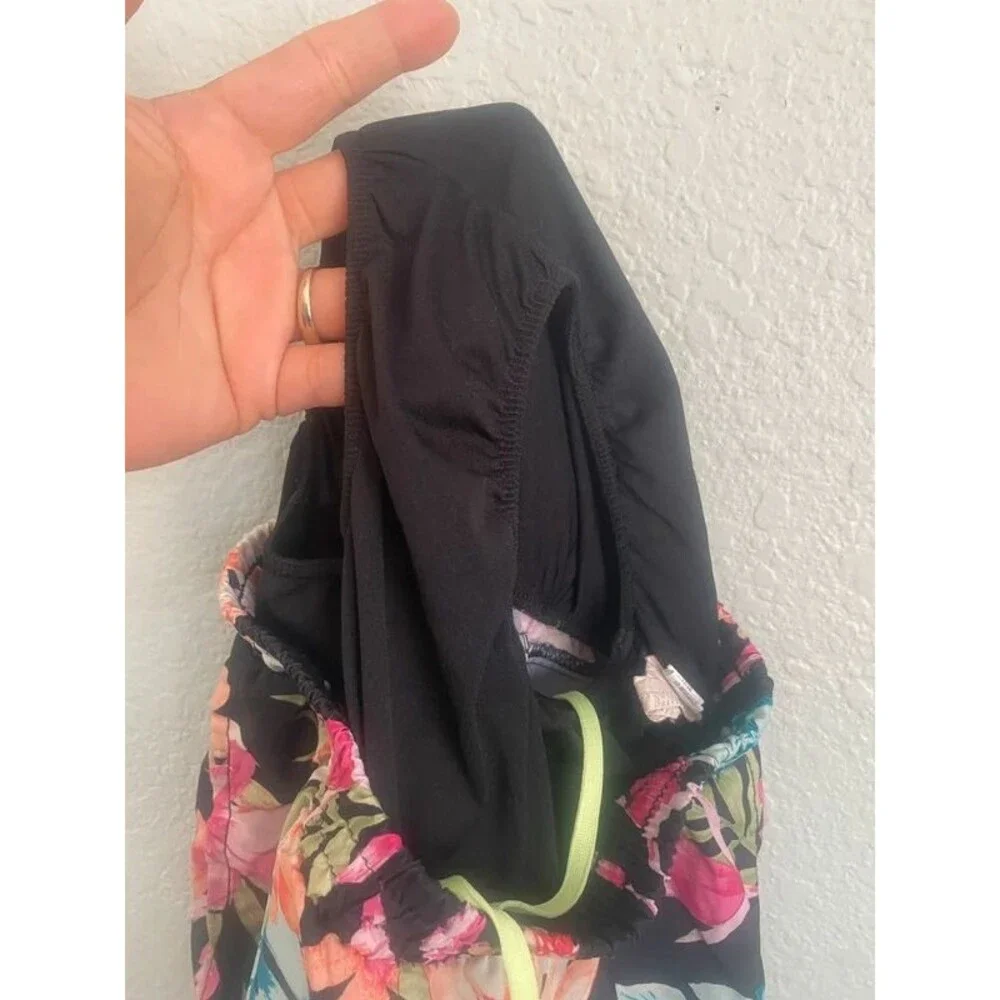 Old Navy Active Floral Athletic Shorts Girls Size M 8 Go-Dry Running Shorts